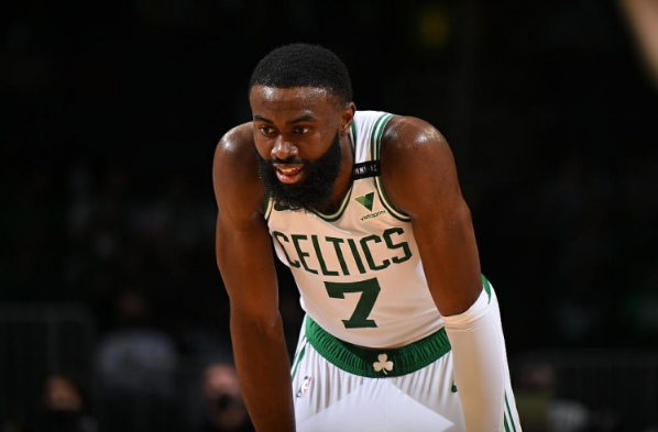  利物浦悍将范迪克重伤赛季报销  