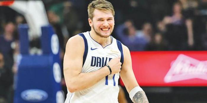  东契奇末节21分独行侠淘汰雷霆  